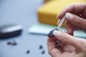 why your hearing aids keep disconnecting from bluetooth